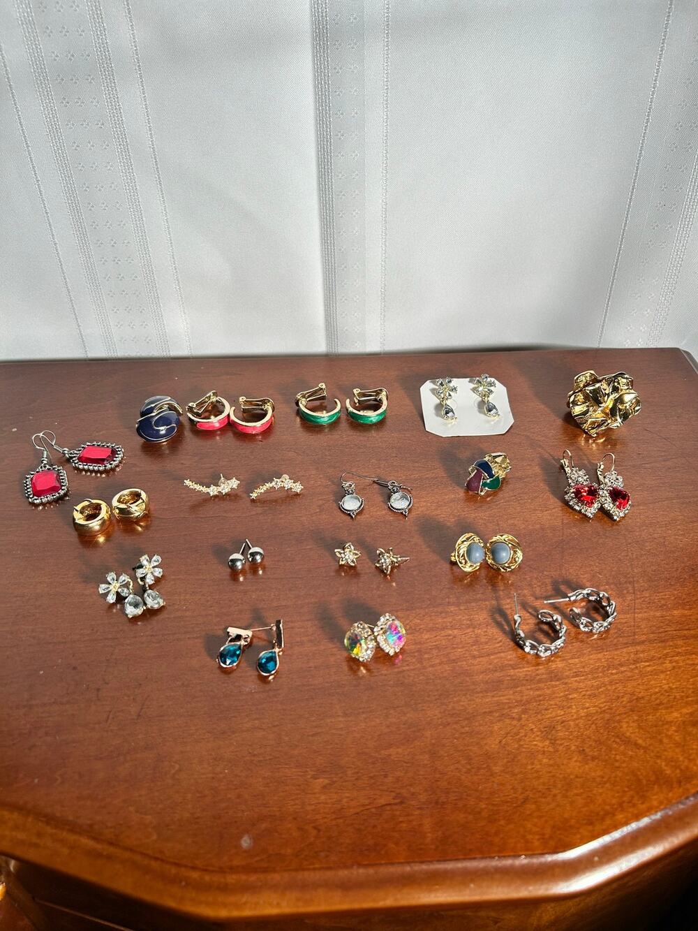 Bulk Lot 18 Pairs Vintage Modern Earrings Assorted Styles Colors Brands Jewelry